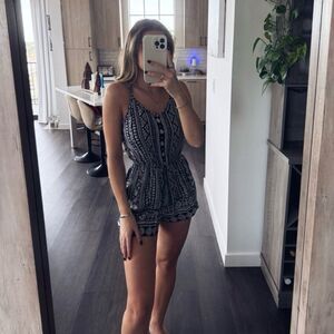 Black/White Tribal Print Romper (XS)